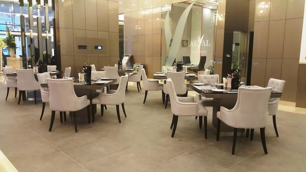 Royal Ambassador - Al Yal Suites Manamah Buitenkant foto